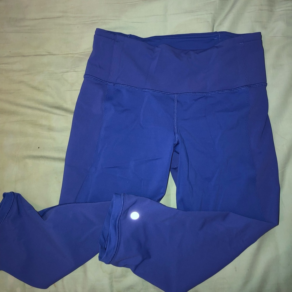 LULULEMON CROPS